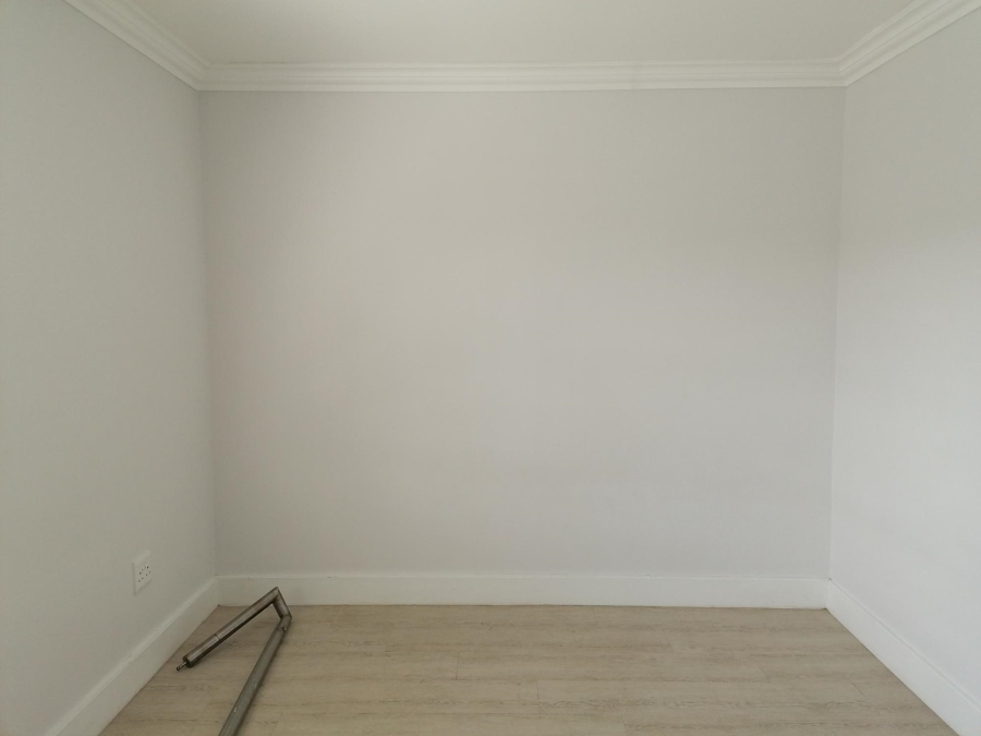 To Let 3 Bedroom Property for Rent in Langeberg Heights Western Cape